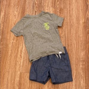 Gap Tee And Shorts, 4T